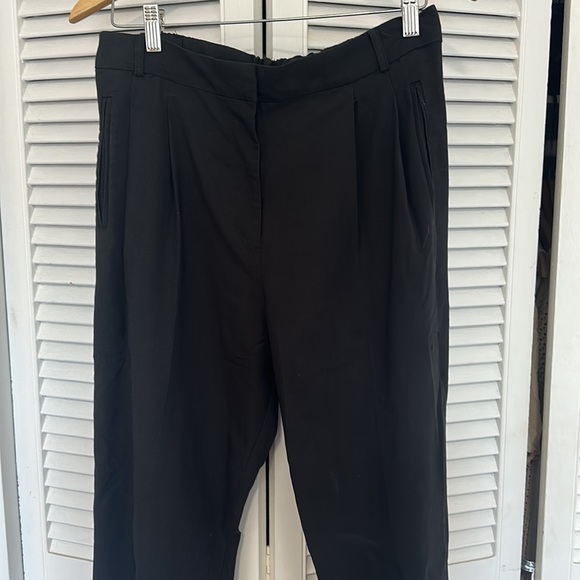 Nicole Bridger Black Dress Pants - Picture 5 of 5